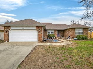 611 W Coventry St, Nixa, MO 65714