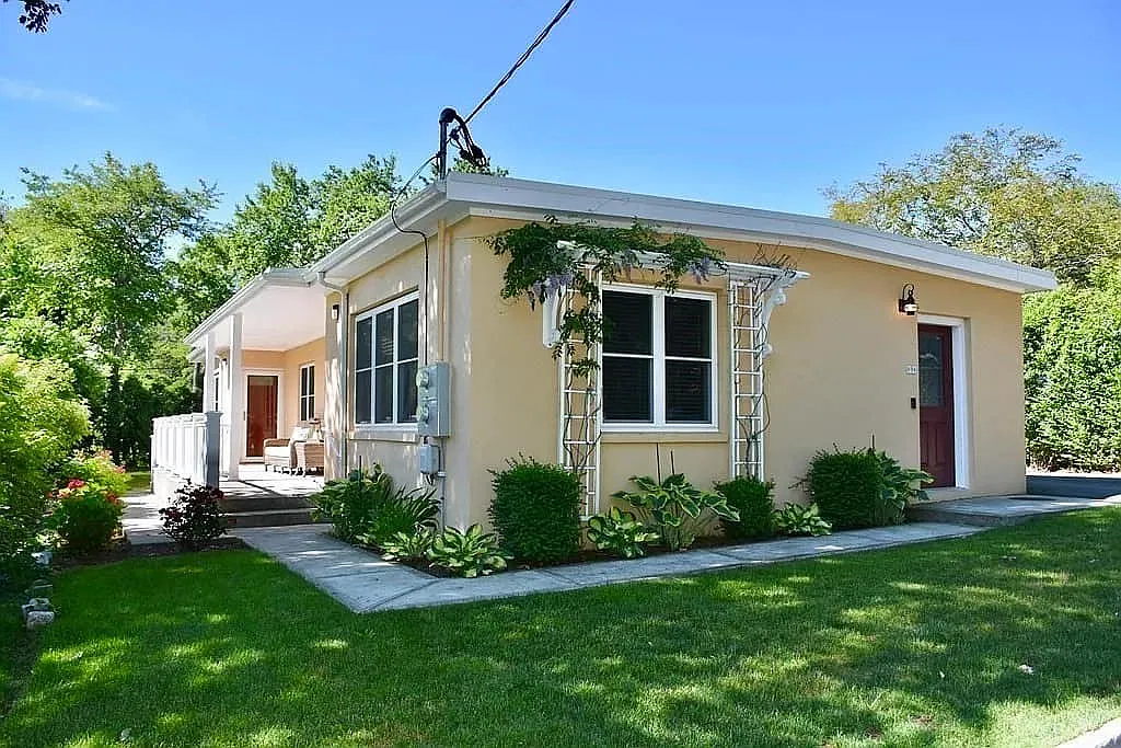 2 bed, $3,000 — Photo 1