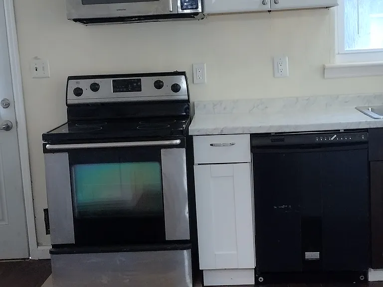 51 Primrose Ln — Photo 10
