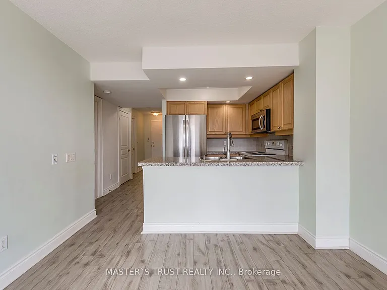 10 Northtown Way #809 — Photo 12