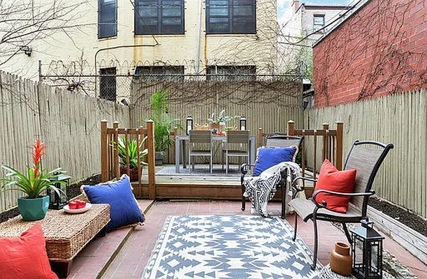 Sold by Compass | media 1