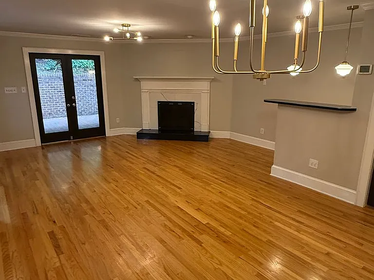 7434 Newmans Ln — Photo 10