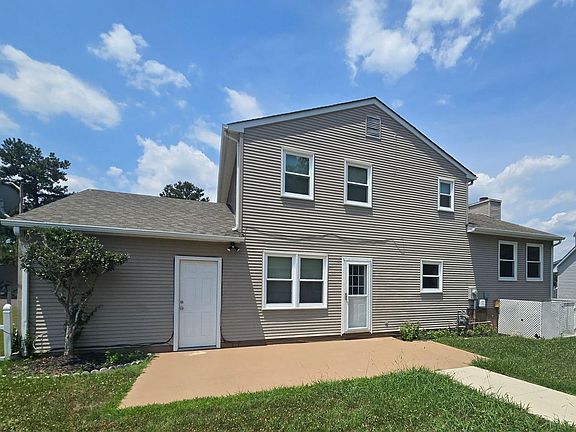 2nd image of 4364 Cypress Dr