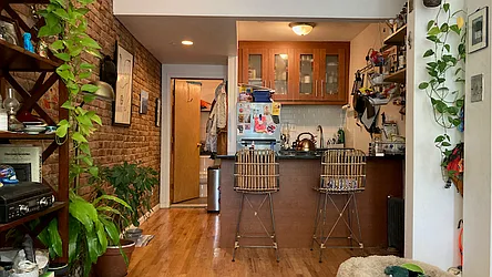 Rented by Garfield Realty 