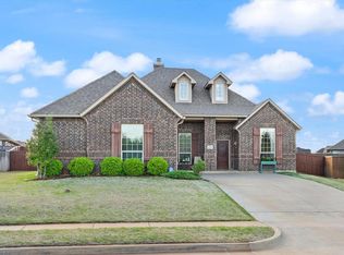 2525 Foxglove Ln, Edmond, OK 73013