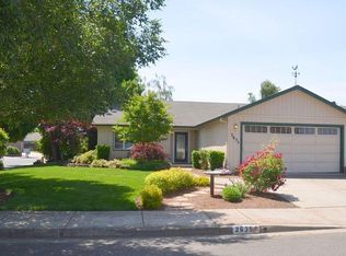 2635 Cummings Ln, Medford, OR 97501