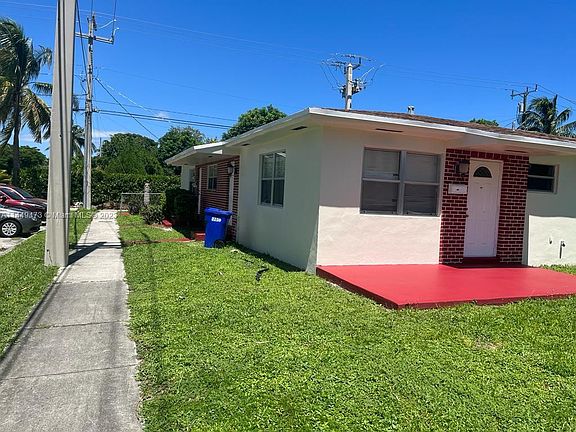 2nd image of 17245 NE 20th Ave
