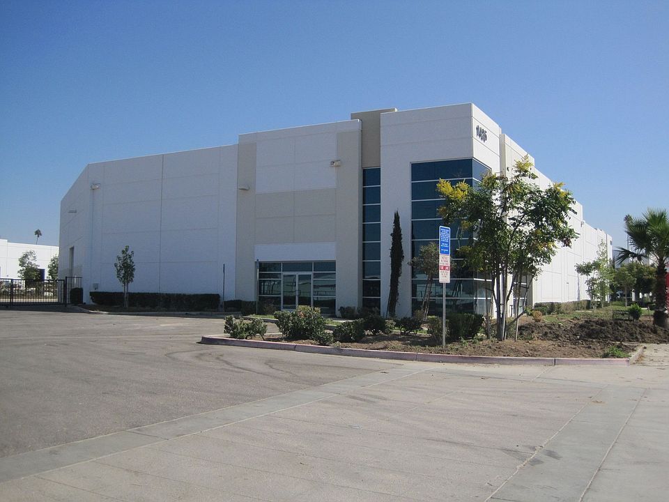 2nd image of 1425 Palmyrita Ave