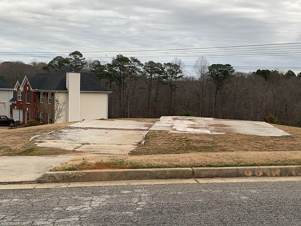 2nd image of 92 Courtneys Ln Lot 63