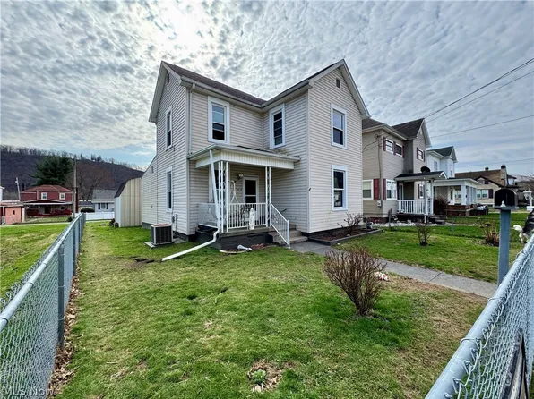 3616 Lincoln Ave, Shadyside, OH 43947