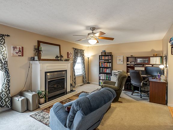 4th image of 4316 Tarnview Dr