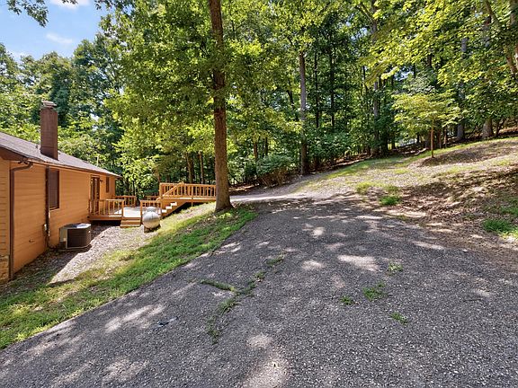 2nd image of 427 Reid Rd