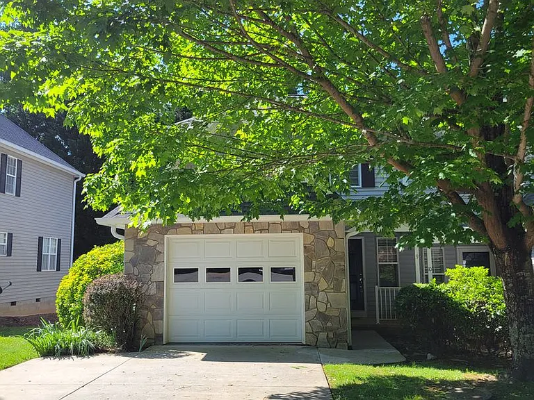 9 Willoughby Run — Photo 1