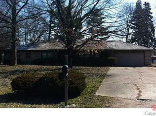 5425 Woodside Dr, Indianapolis, IN 46228