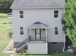 24 Upper Clinton St, Rossiter, PA 15772
