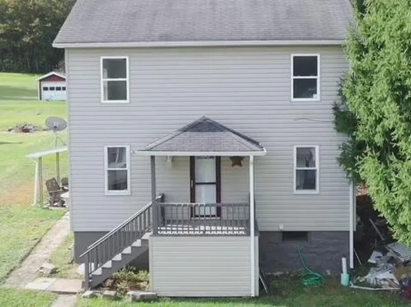 24 Upper Clinton St, Rossiter, PA 15772
