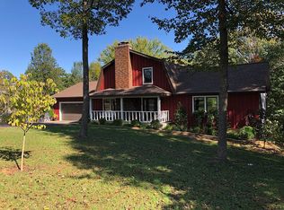 677 Jonathan Shores Rd, Benton, KY 42025