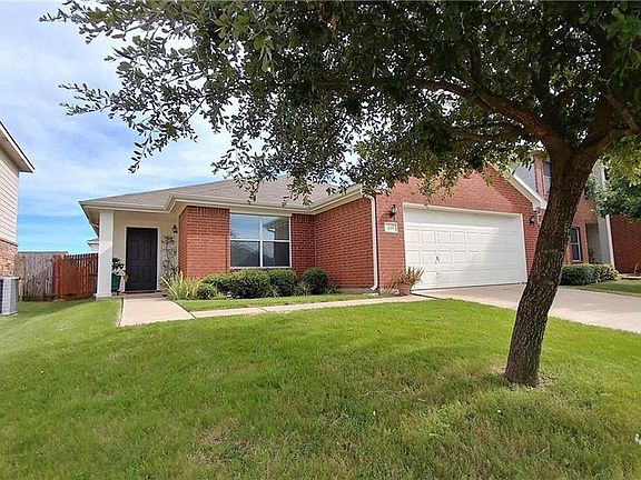 2nd image of 113 Jefferson Dr