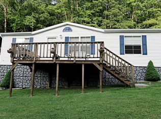 229 Henry Hollow Rd, Bluefield, WV 24701