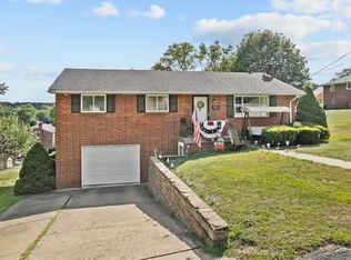 665 Summerlea Ave, Washington, PA 15301