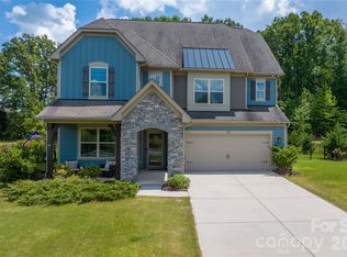 411 Rachel Elizabeth Dr, Matthews, NC 28104