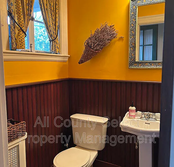 38 Baker Ave — Photo 29