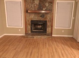 6809 Willowbrook Dr APT 6, Fayetteville, NC 28314