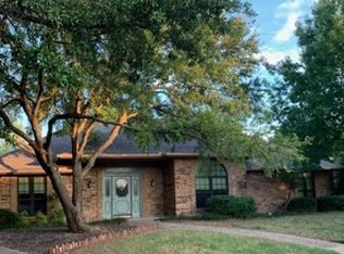 2108 Jason Cir, Sherman, TX 75092