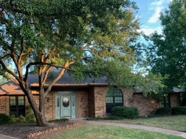 2108 Jason Cir, Sherman, TX 75092