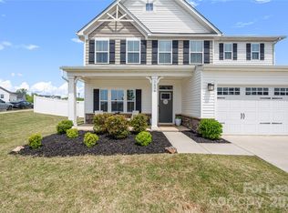 1636 Tundra Ln, Denver, NC 28037
