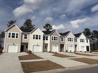 738 Ridgley Dr, Summerville, SC 29486