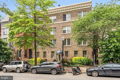 1736 18th St NW #T2 Photo 1 1736 18th St NW #T2 Photo 1