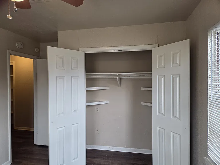 2807 SW 61st St — Photo 10