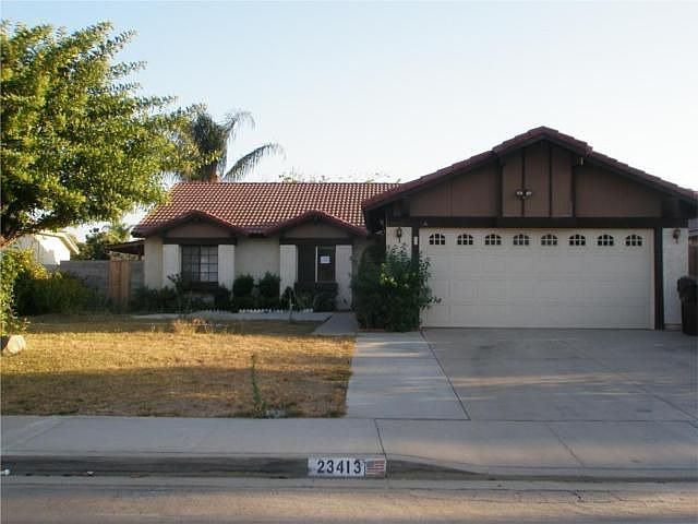 1st image of 23413 Sonnet Dr