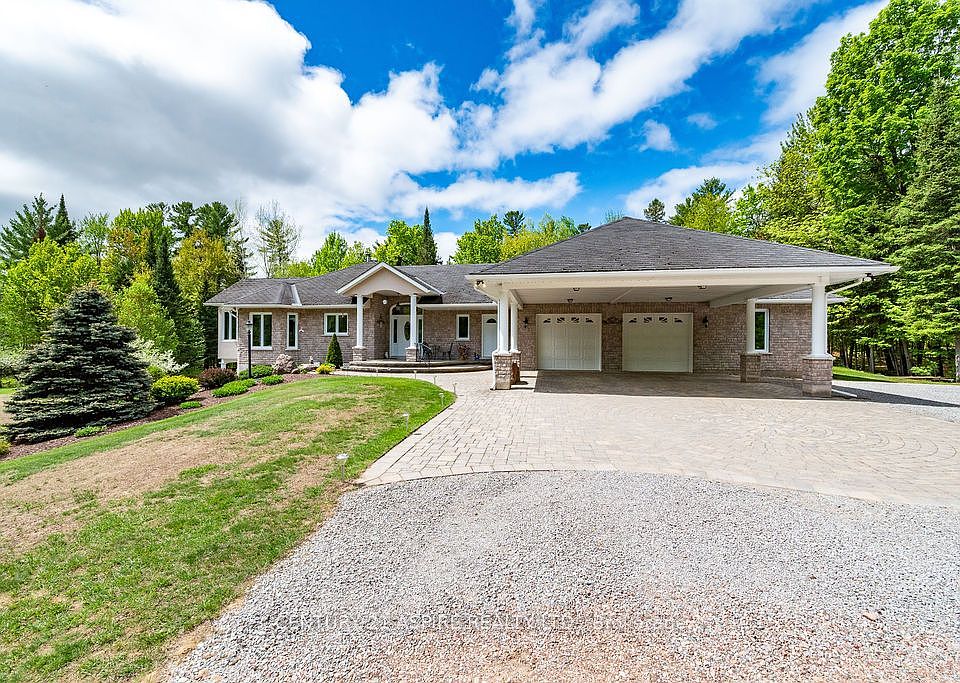 1st image of 393 Portage Rd