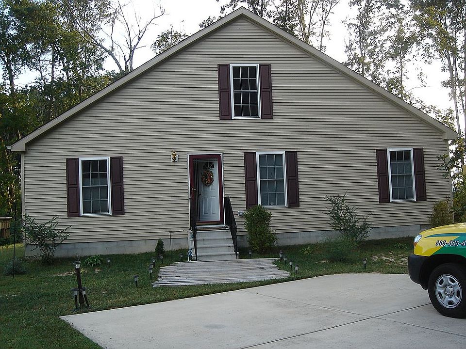 2nd image of 420 S Lake Dr