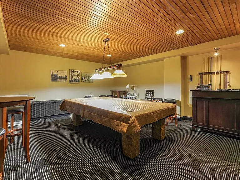 320 Fort Duquesne Blvd #12M — Photo 24