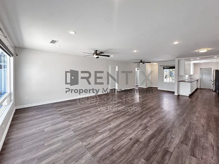 938 W Berkeley Ct — Photo 20