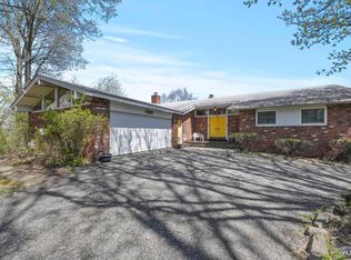 1222 Duncan Rd, Fort Lee, NJ 07024