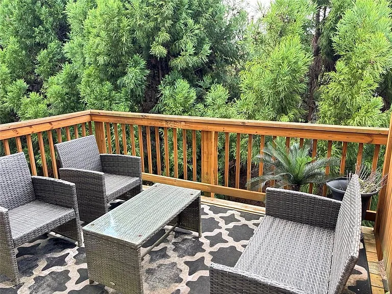 7866 Laurel Crest Dr — Photo 15
