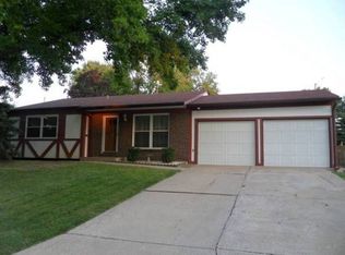 2775 Sherborn Ln, Saint Charles, MO