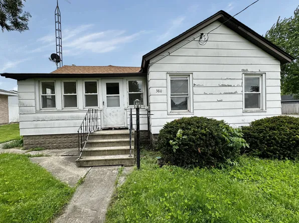 380 1st Ave, South Wilmington, IL 60474