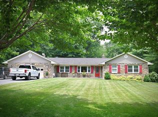 9808 Timber Hts, Marshall, VA 20115