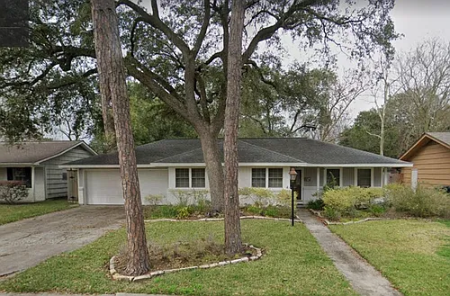 4610 Hummingbird St Photo 1