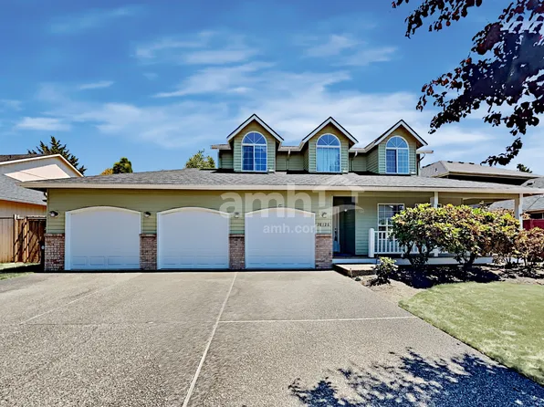 28126 234th Ave SE, Maple Valley, WA 98038