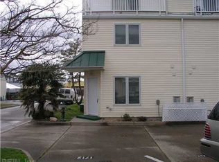 1712 Baltic Ave, Virginia Beach, VA 23451