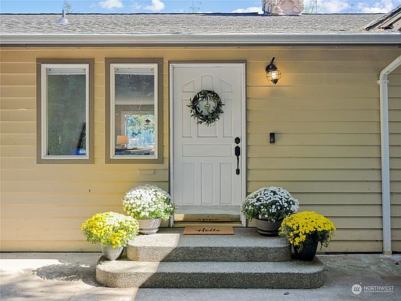 2nd image of 14101 Goodrich Drive NW