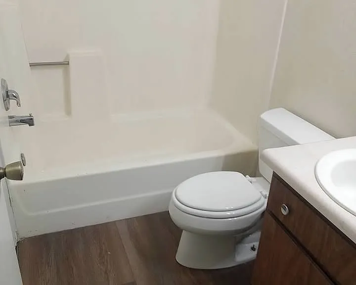 5049 Spencer St #D — Photo 38