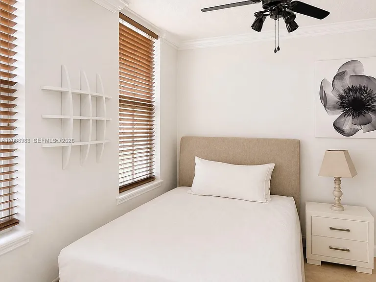 2069 S Ocean Dr #Townhouse 18 — Photo 12