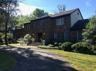 5 Hughes Ct, Florham Park, NJ 07932